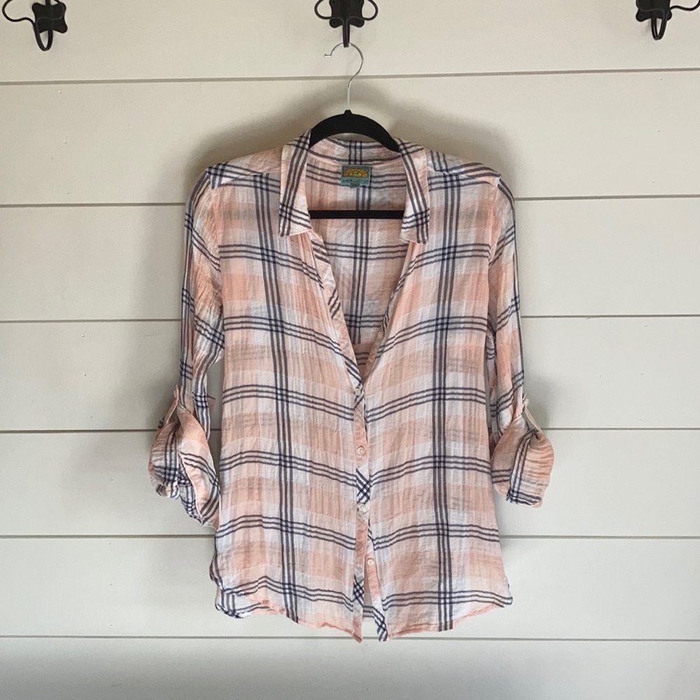 C & C California plaid button down shirt